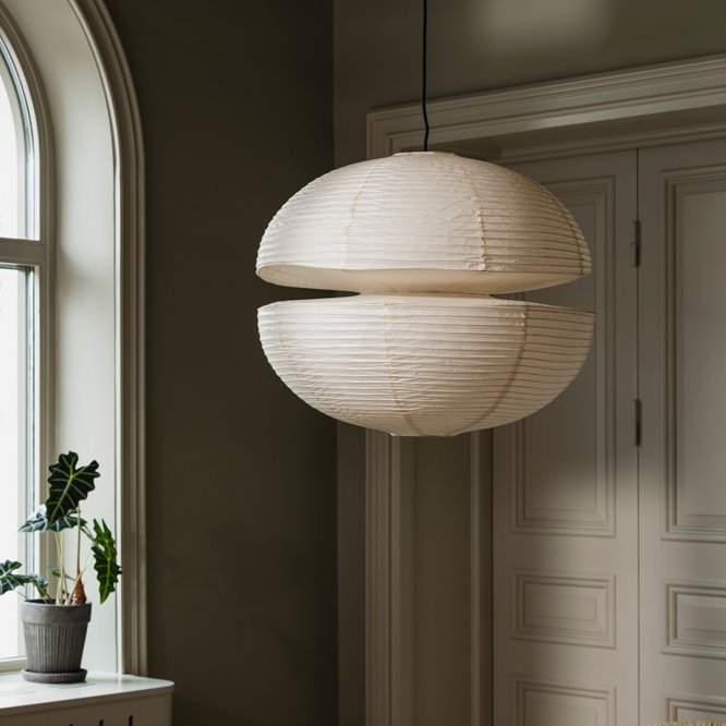 Duża lampa papierowa kula japandi beżowa Mela zgaszona